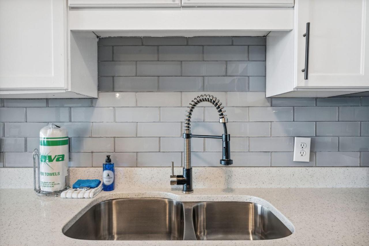 Eternal Waters At Laketown Wharf #1221 By Nautical Properties Vacation Rentals Panama City Beach Exteriér fotografie